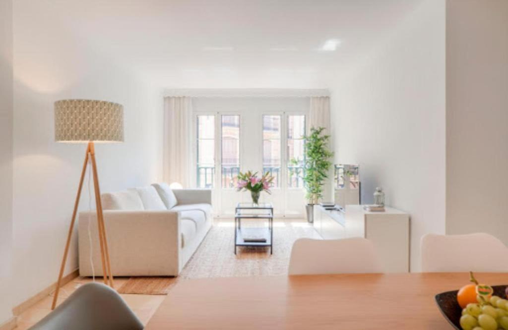 Family Scandinavia City Center & Near The Beach Malaga Ngoại thất bức ảnh